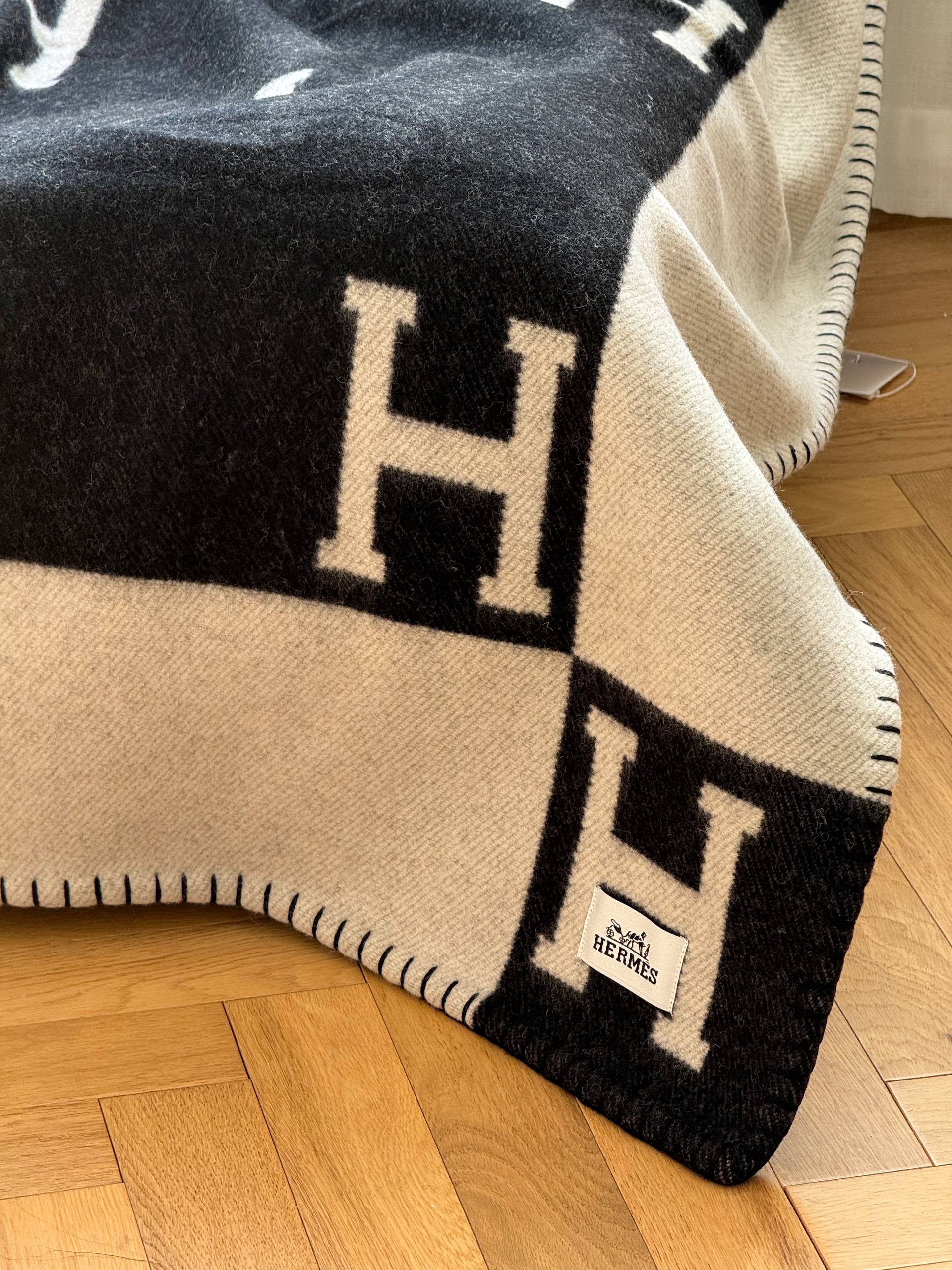 Hermès Avalon Throw Blanket