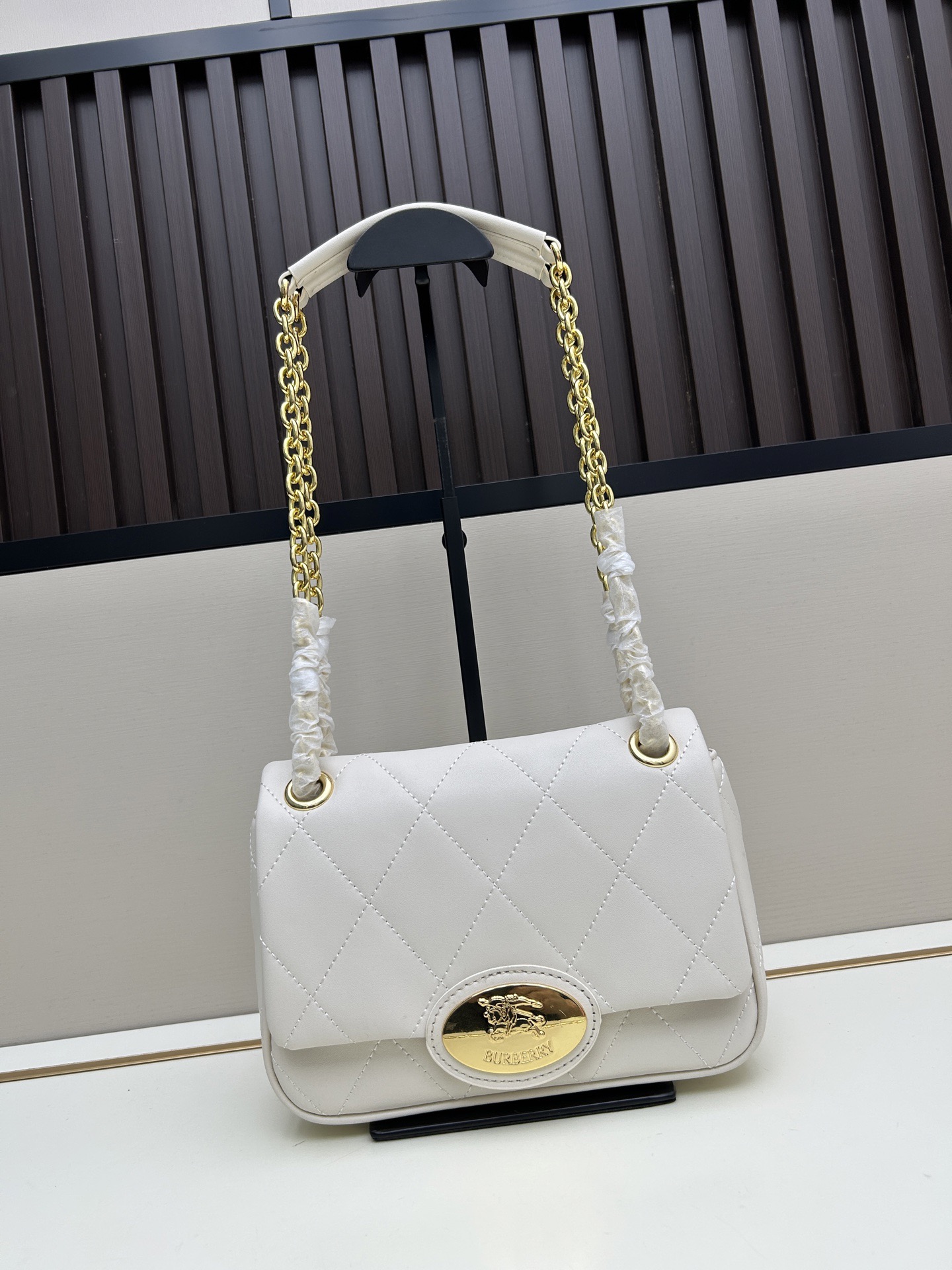 Knight Seal Bag