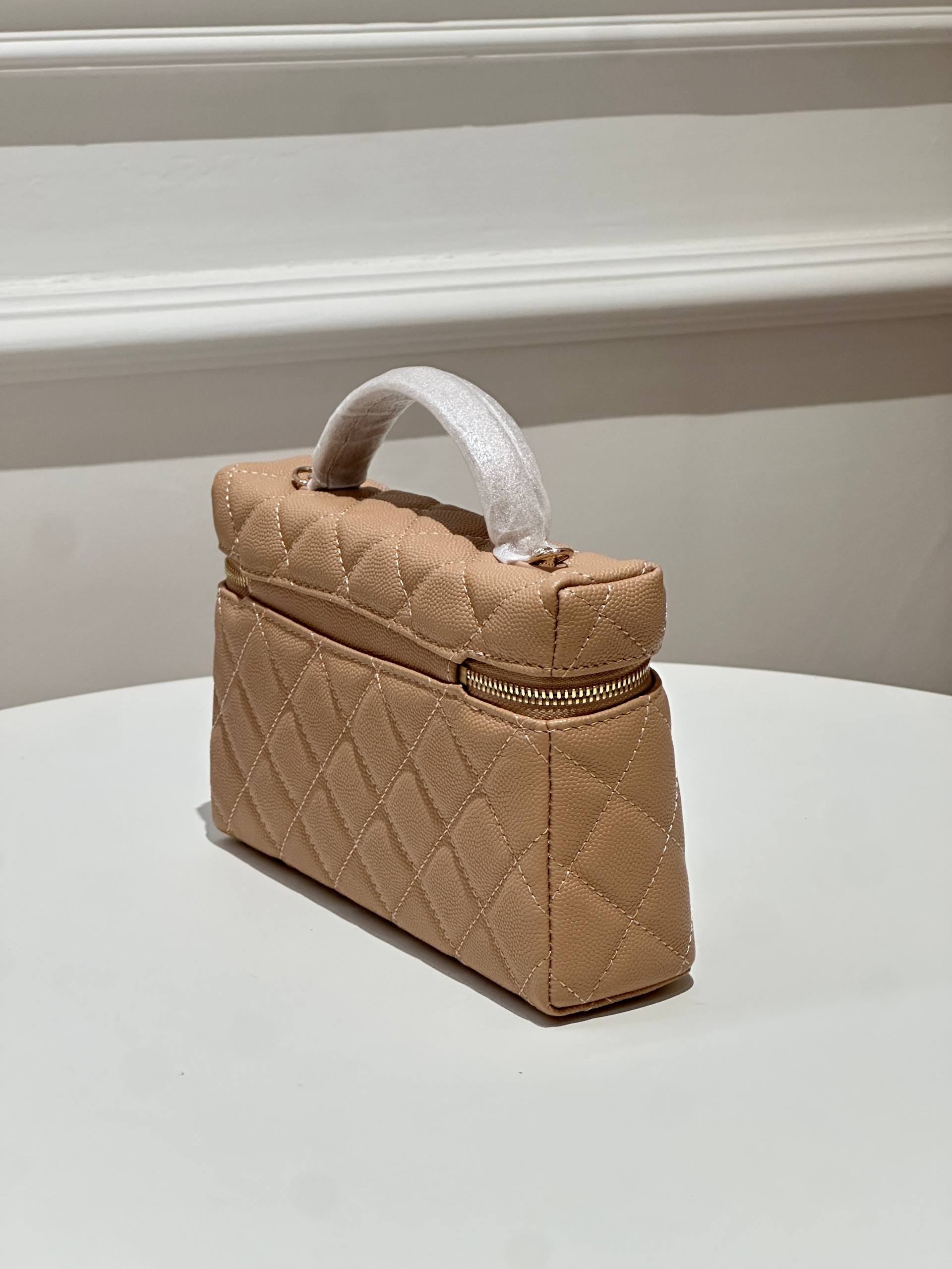 CHANEL Long Vanity Case with Top Handle
