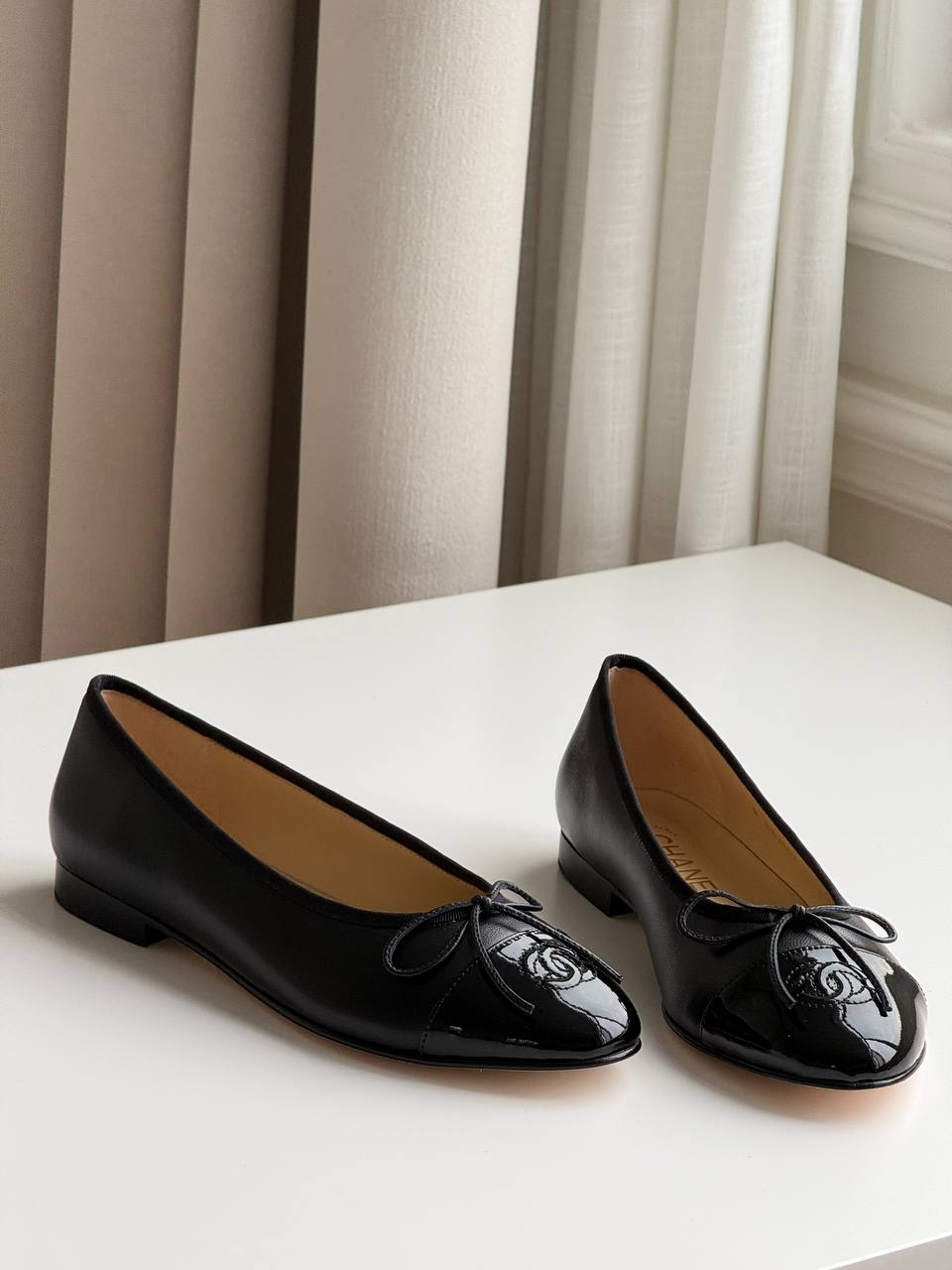 CHANEL Classic Cap-Toe Ballerina Flats