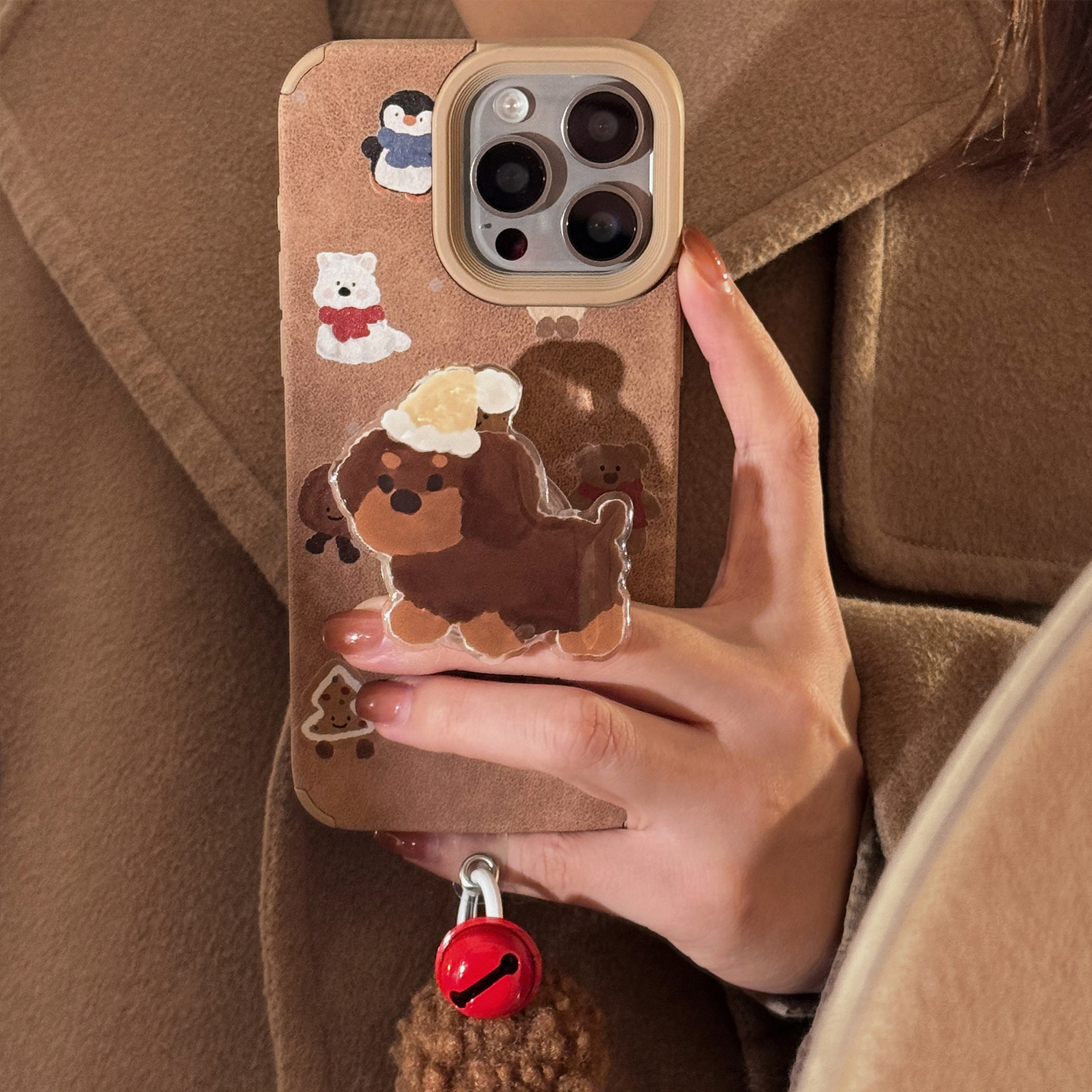 ins suede cartoon sausage suitable for iphone16 Apple mobile phone case 17pro max bracket