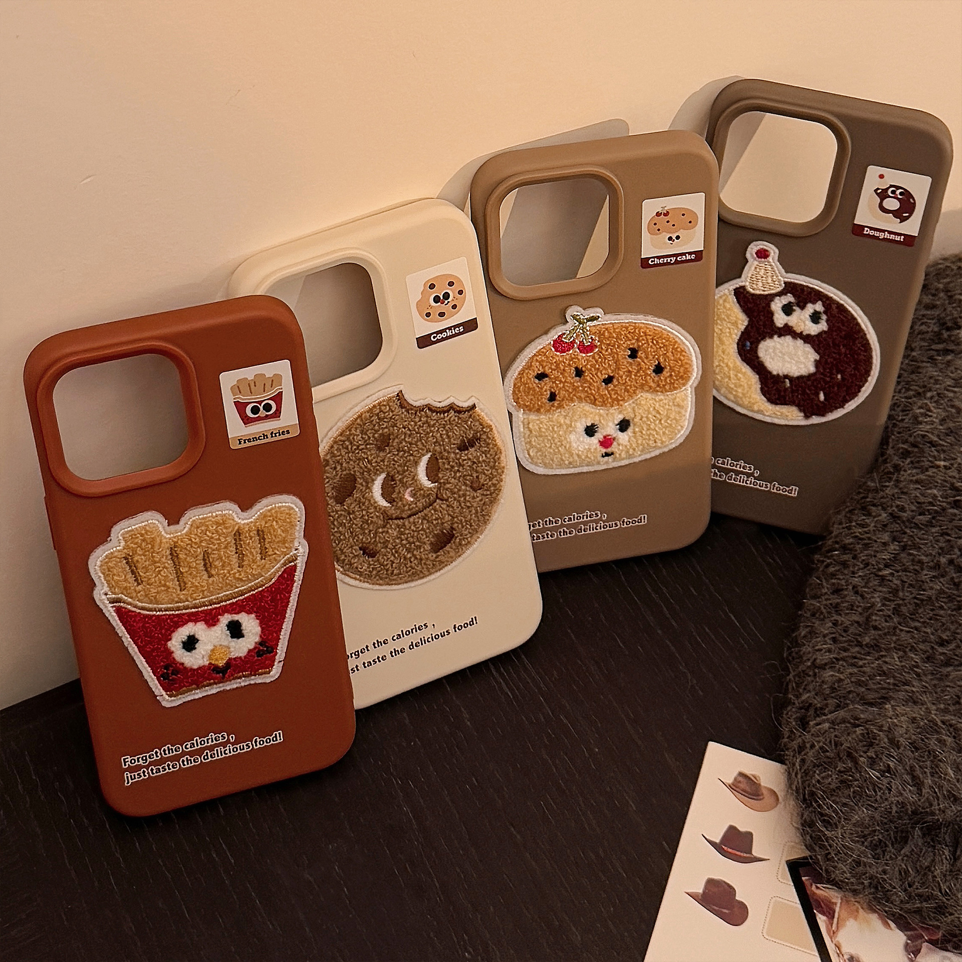ins plush gourmet French fries are suitable for 15pro max Apple 16 mobile phone case stereo iphone17