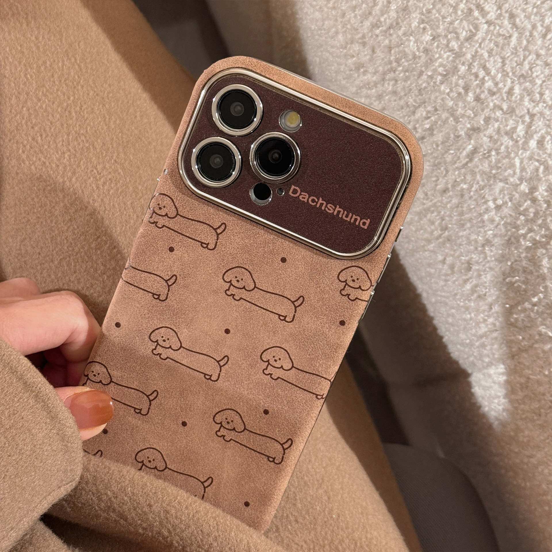 Fun line puppy flannel suitable for Apple 15 mobile phone case iphone16promax lanyard