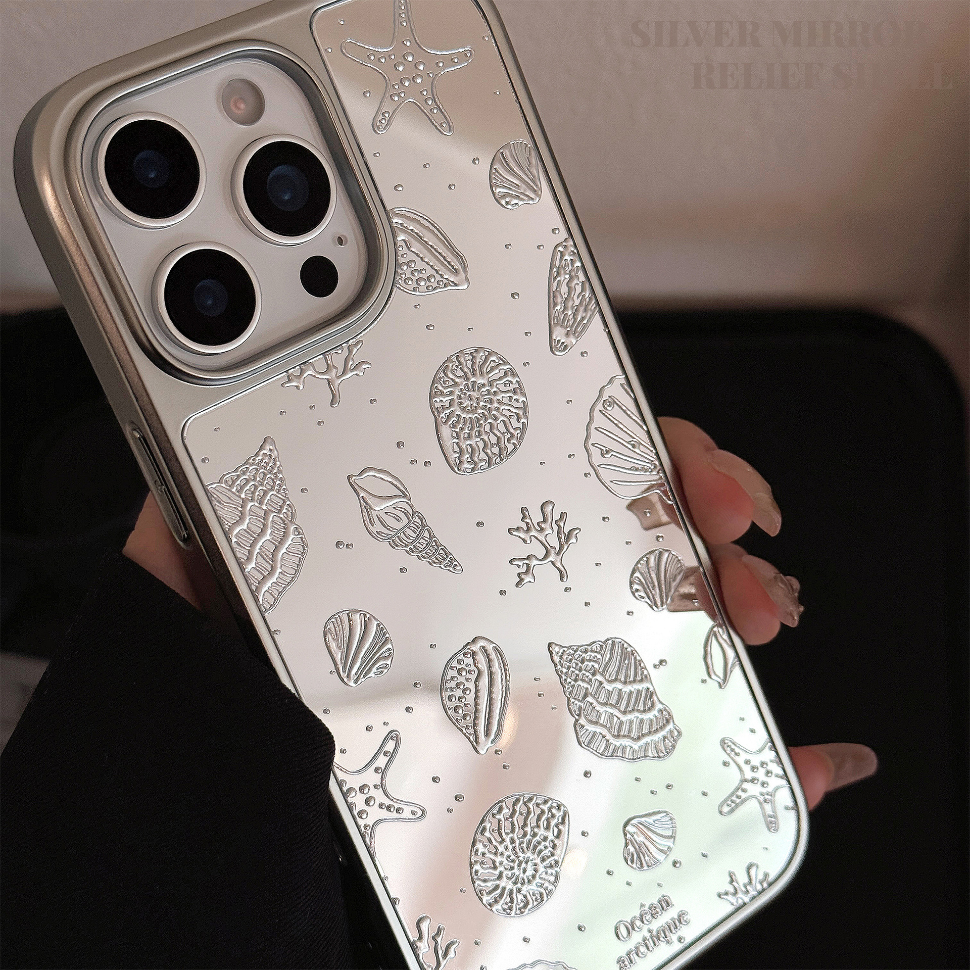 Gilt plating is suitable for Apple 16promax mobile phone case iphone17 starfish shell