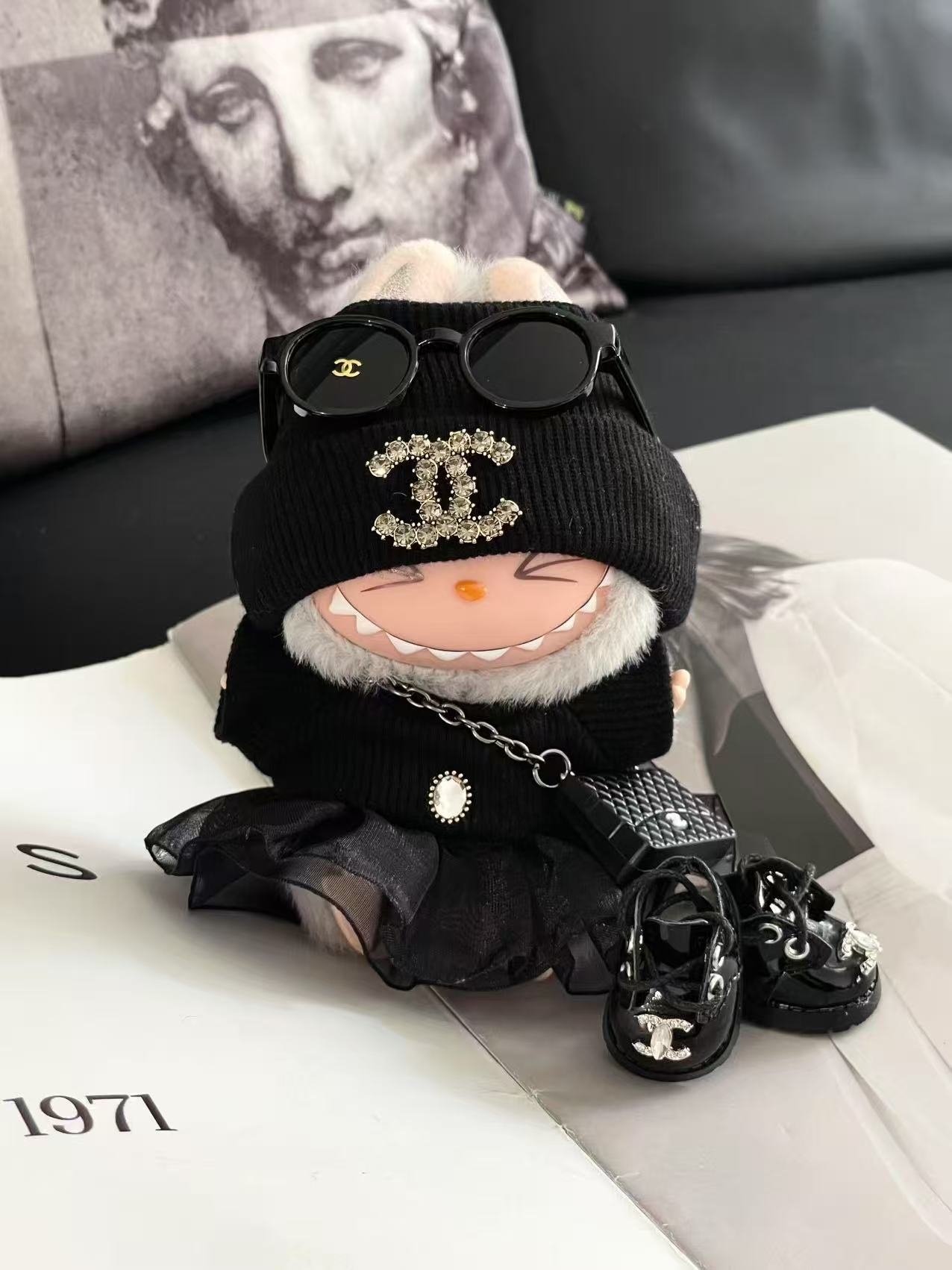 LABUBU Clothes Chanel Sparkling Logo Black Outfit