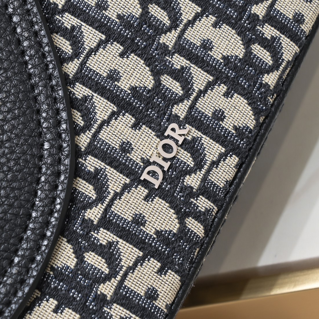 Dior Mini Saddle Messenger Bag 1034 XB012 23cm