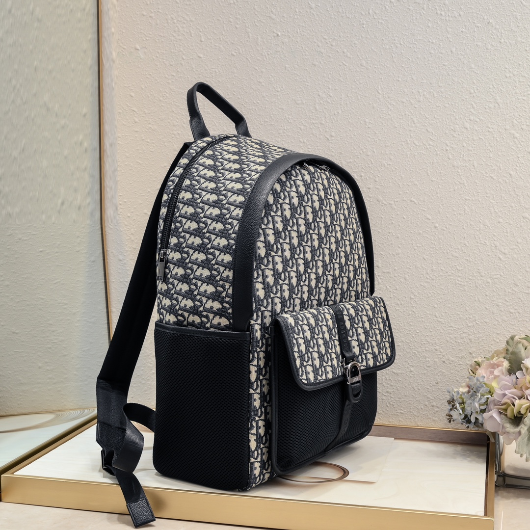 Dior 8 Backpack 7066 XB062 31cm