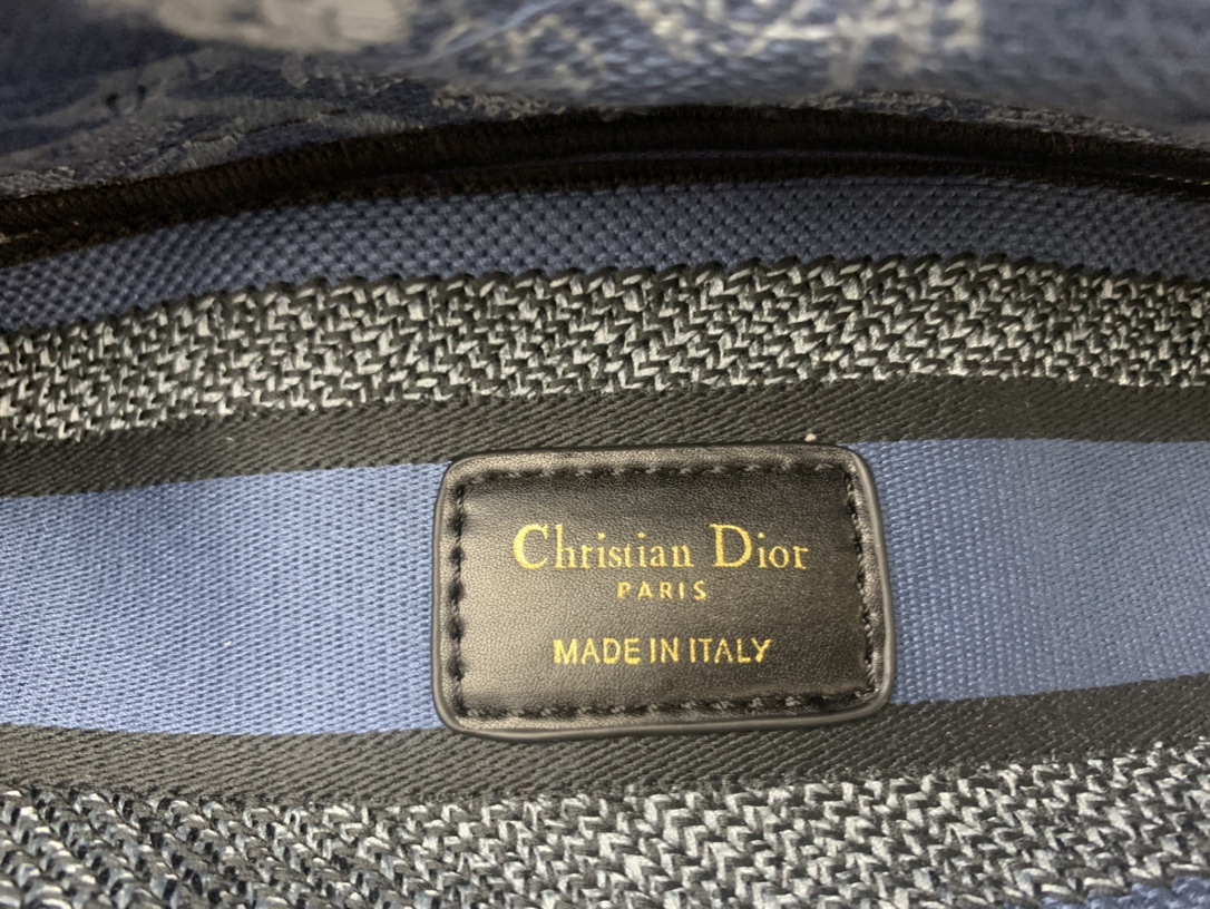 10A + top quality Dior Medium Lady D-Lite Bag 9920 DD003 24cm