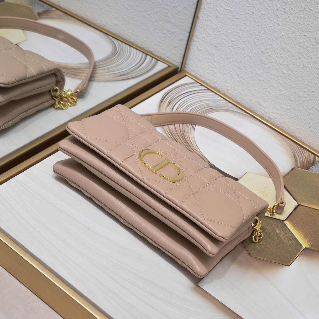 Dior Caro Chain Bag 7704 LM071 19.5cm