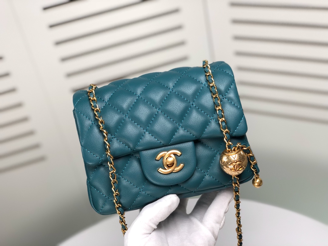 Chanel Cross Body Metal Ball Chain Shoulder Bag Handbag