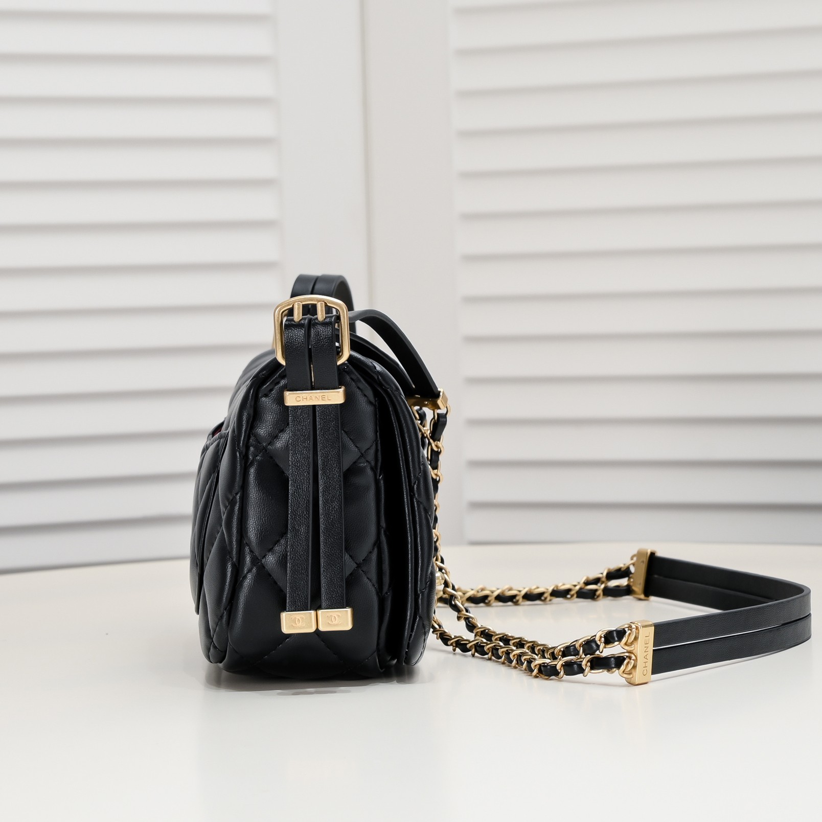 Chanel 23B Messenger Bag Small Shoulder Bag Handbag