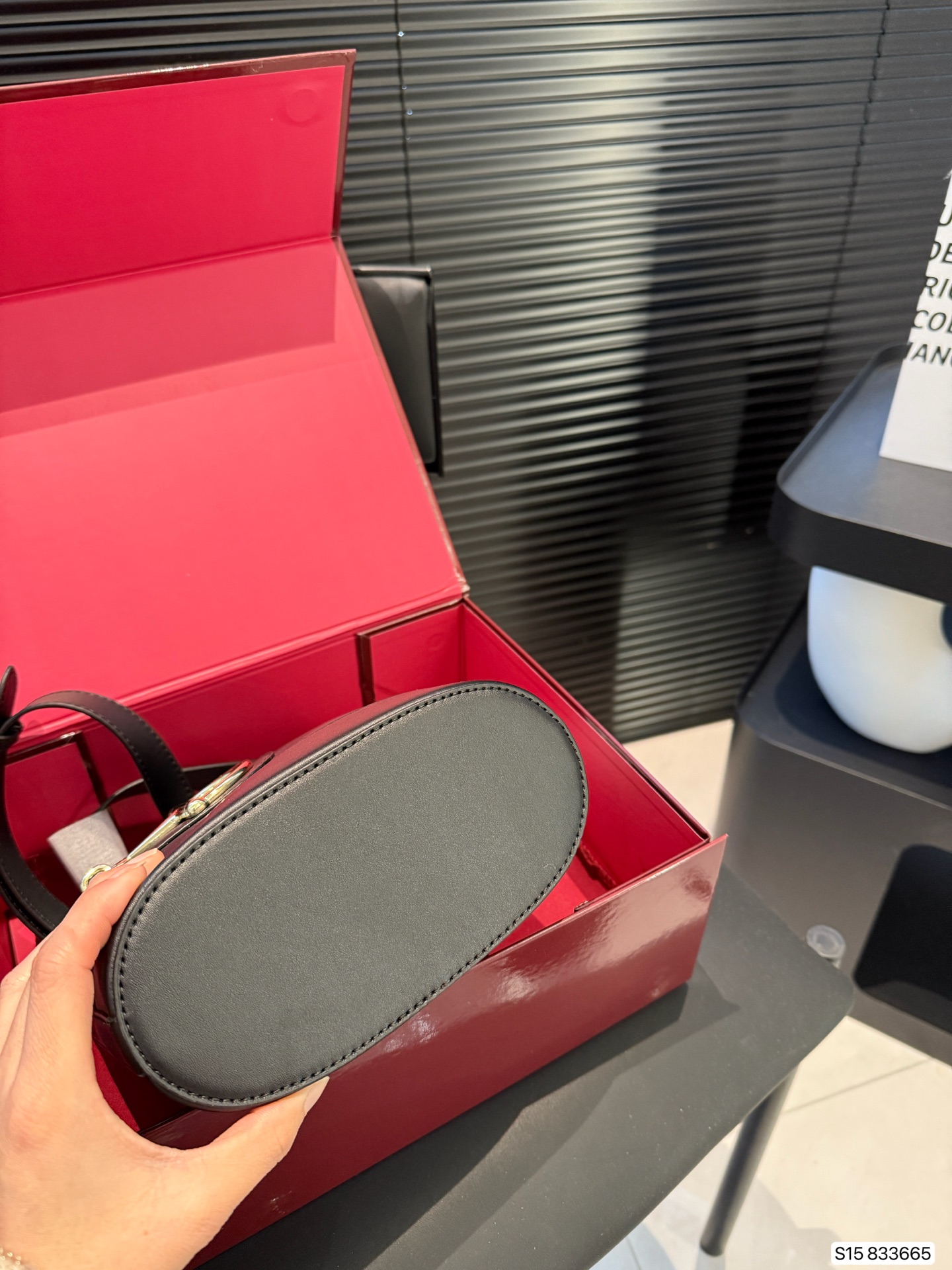 Gucci Bucket HandBag Mini Bucket Bag 833665 DB041 19cm