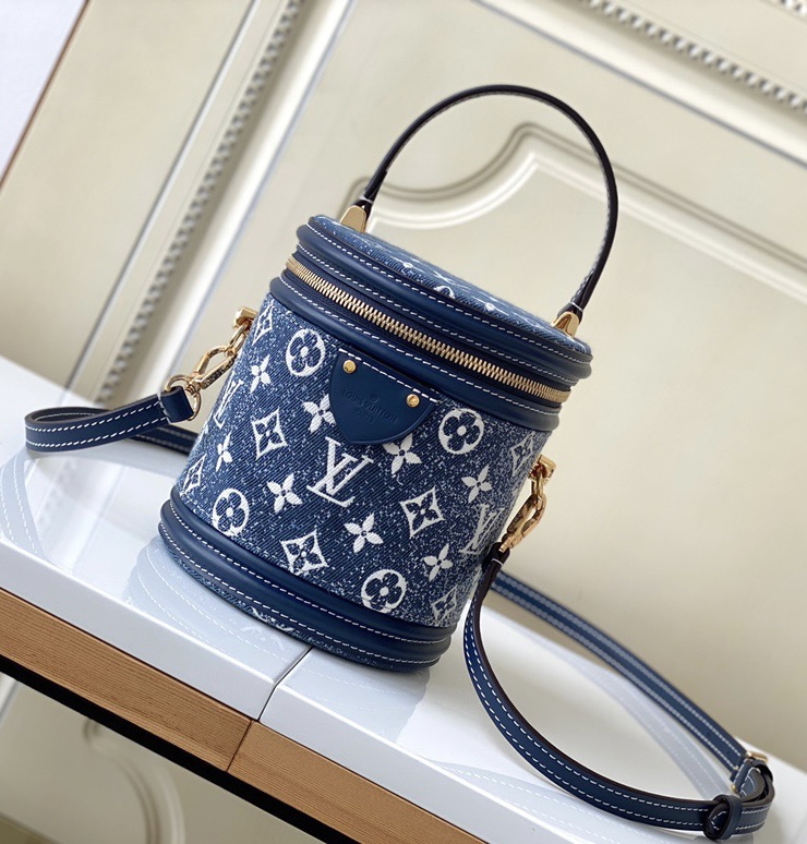 Louis Vuitton LV Cannes Shoulder Bag(Replica)