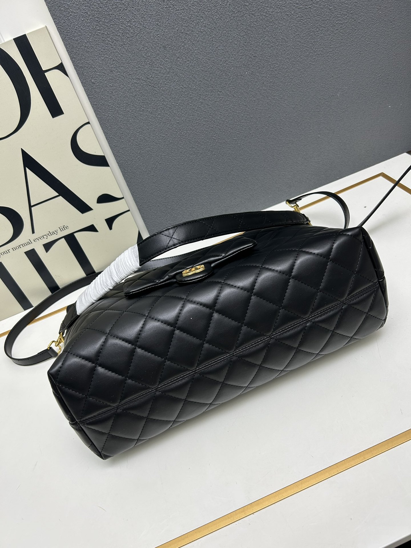 Chanel hobo Calfskin Armpit Bag S3129