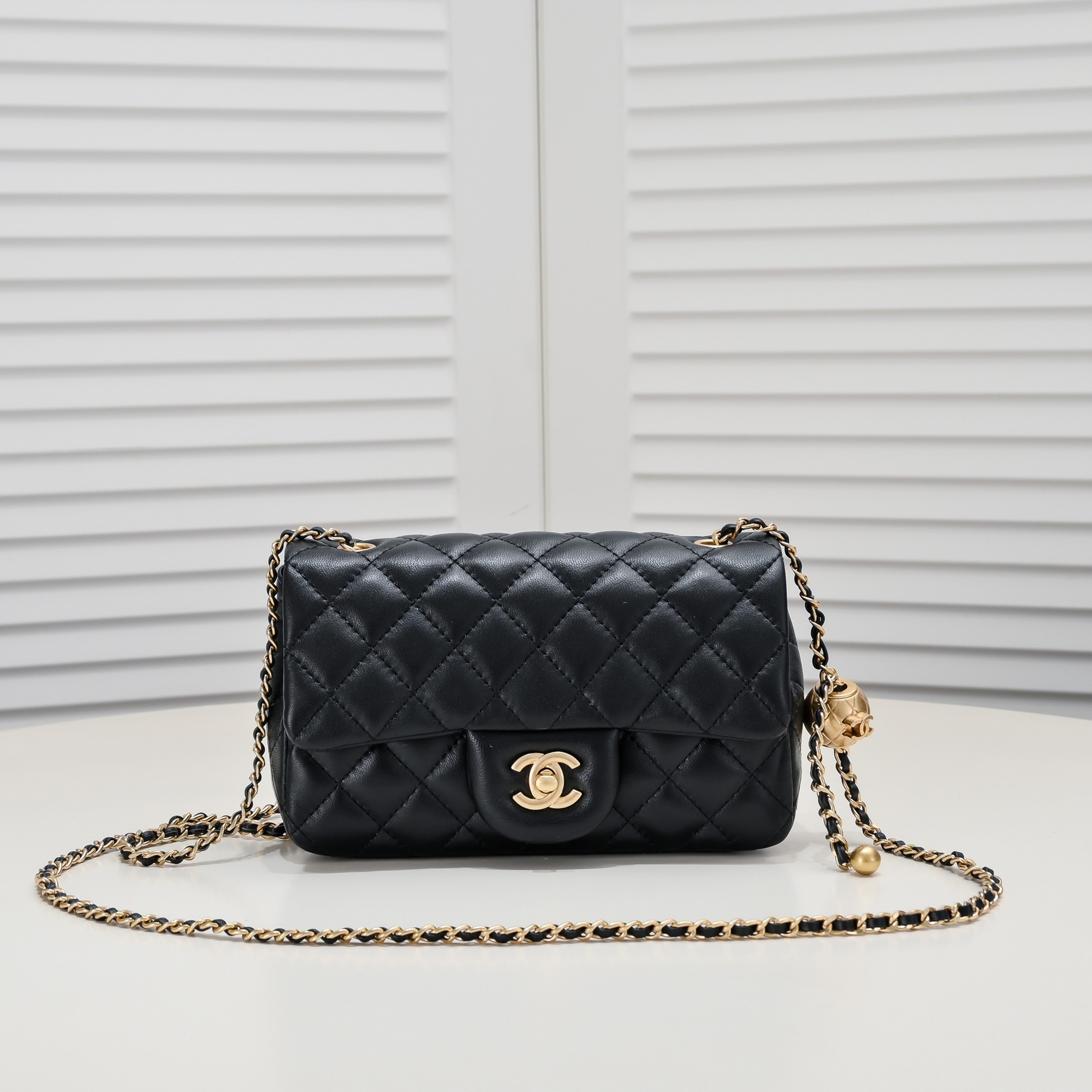 Chanel Cross Body Metal Ball Chain Shoulder Bag Handbag