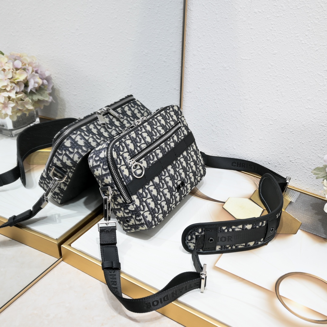 Dior Safari Messenger Bag 1050 XB091 22cm