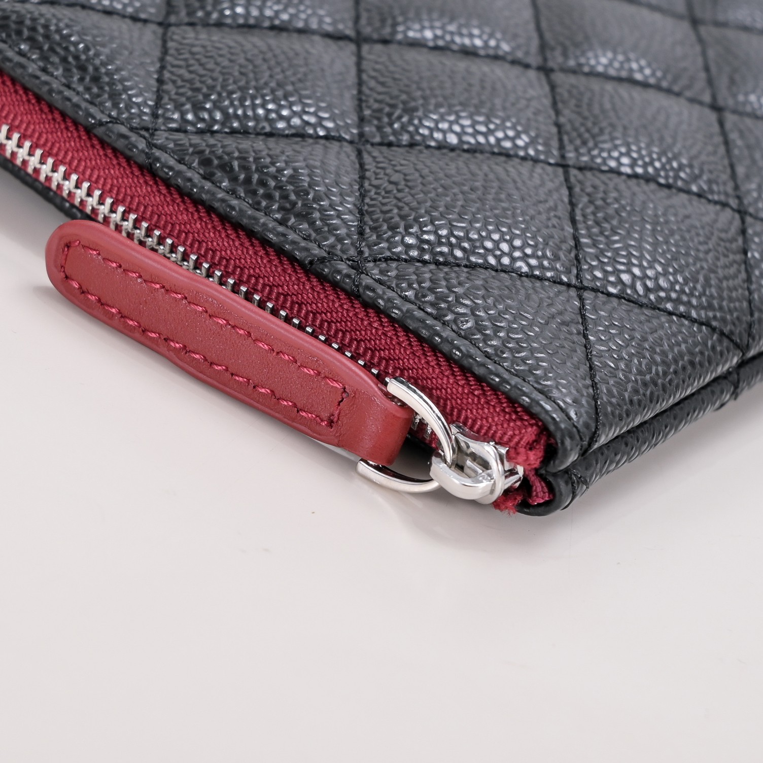 Chanel Cowhide Caviar Lattice Clutch silver buckle Clutch Bag Handbag