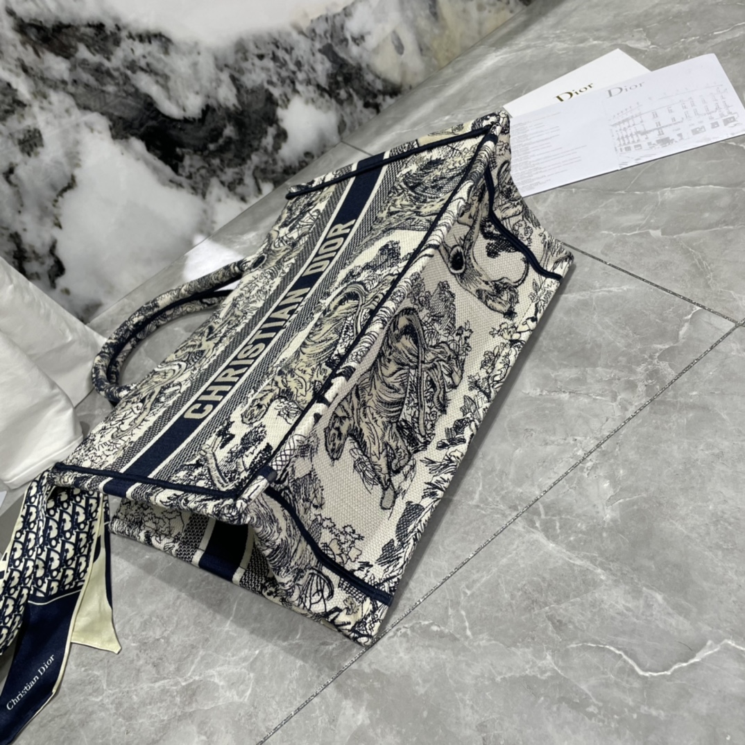 10A + top quality Medium Dior Book Tote 0175 XB022 36cm