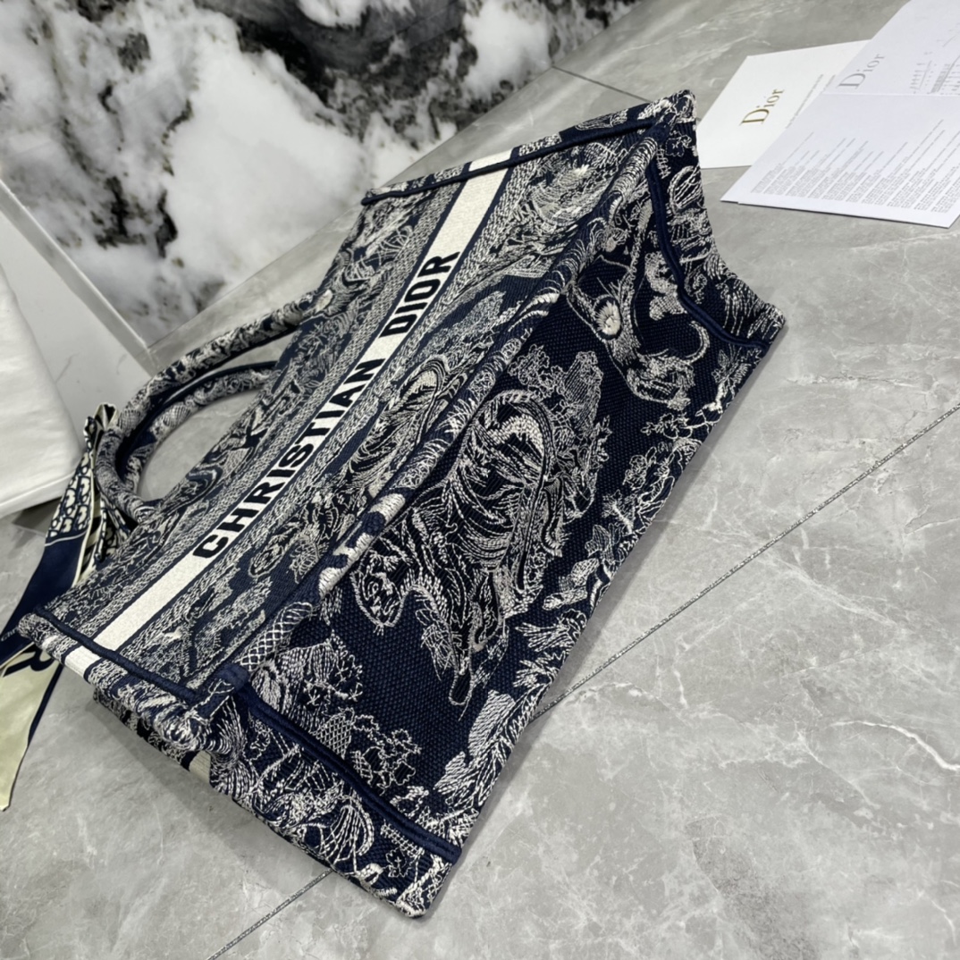 10A + top quality Medium Dior Book Tote 0175 XB022 36cm