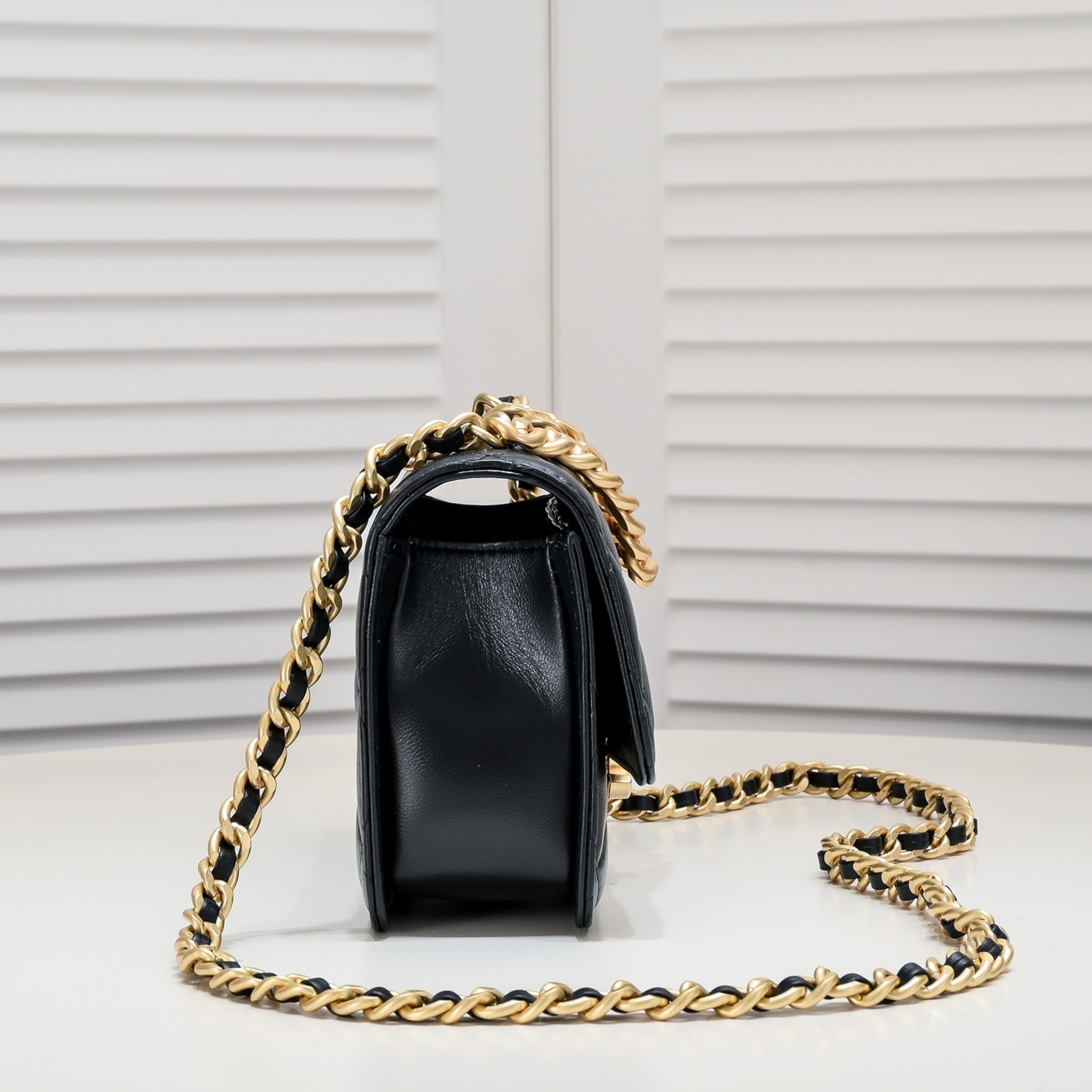 Chanel Soft Sheepskin Chain  Shoulder Bag Handbag