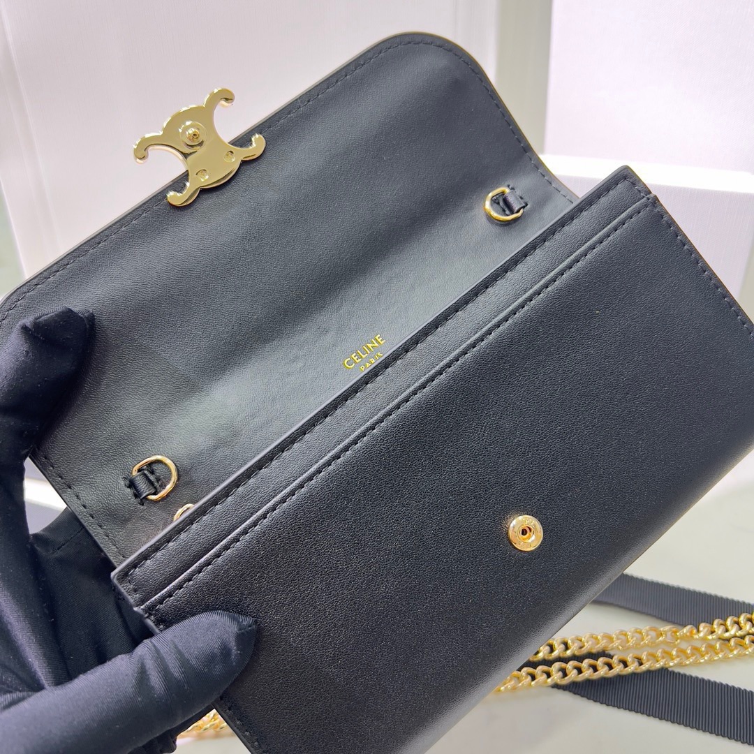 Celine CLAUDE Chain Bag 1962 LM59 19cm