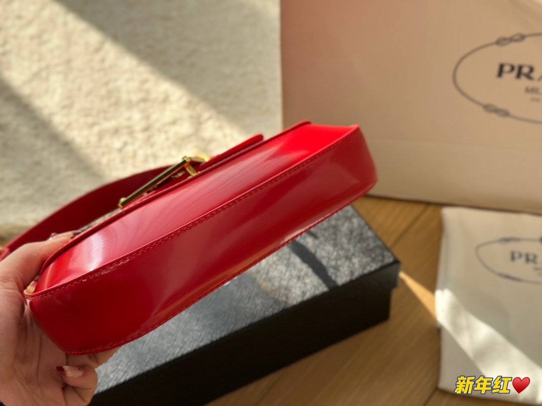 Prada Shoulder Bag 006 DB561 25cm