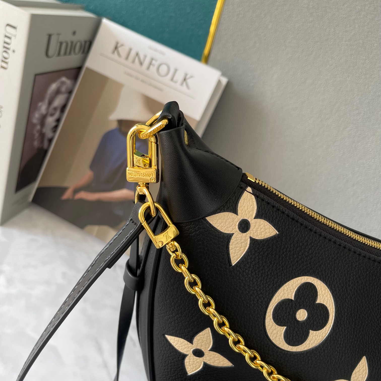 LV Loop Hobo Bag M46311 LM071 38cm