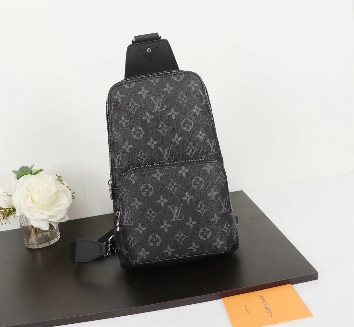 LVN41719CS051 21*31*9 cm