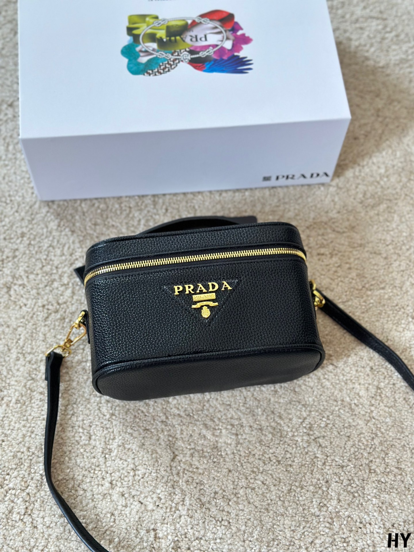Prada Cosmetic Bag 001 DB561 20cm