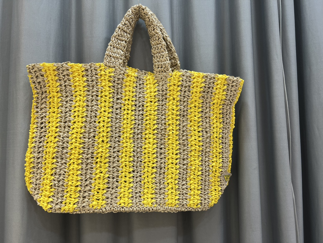 Prada 392 Yellow LM051 40cm