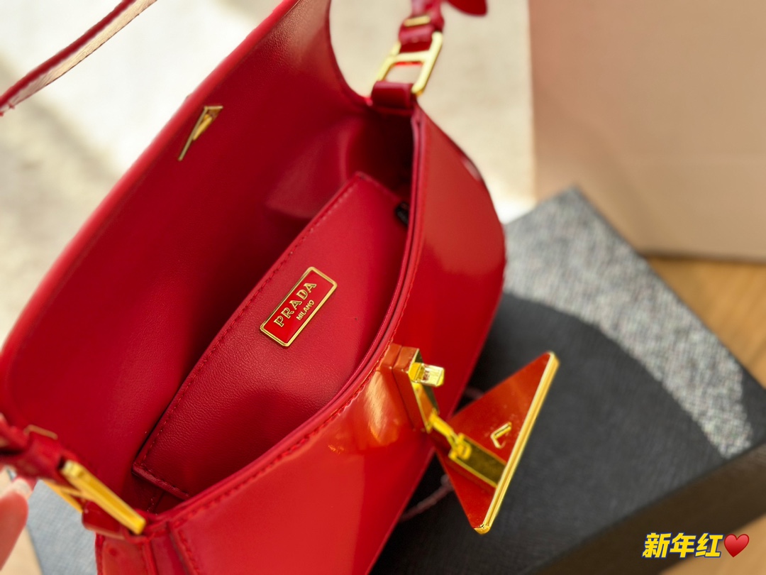 Prada Shoulder Bag 006 DB561 25cm