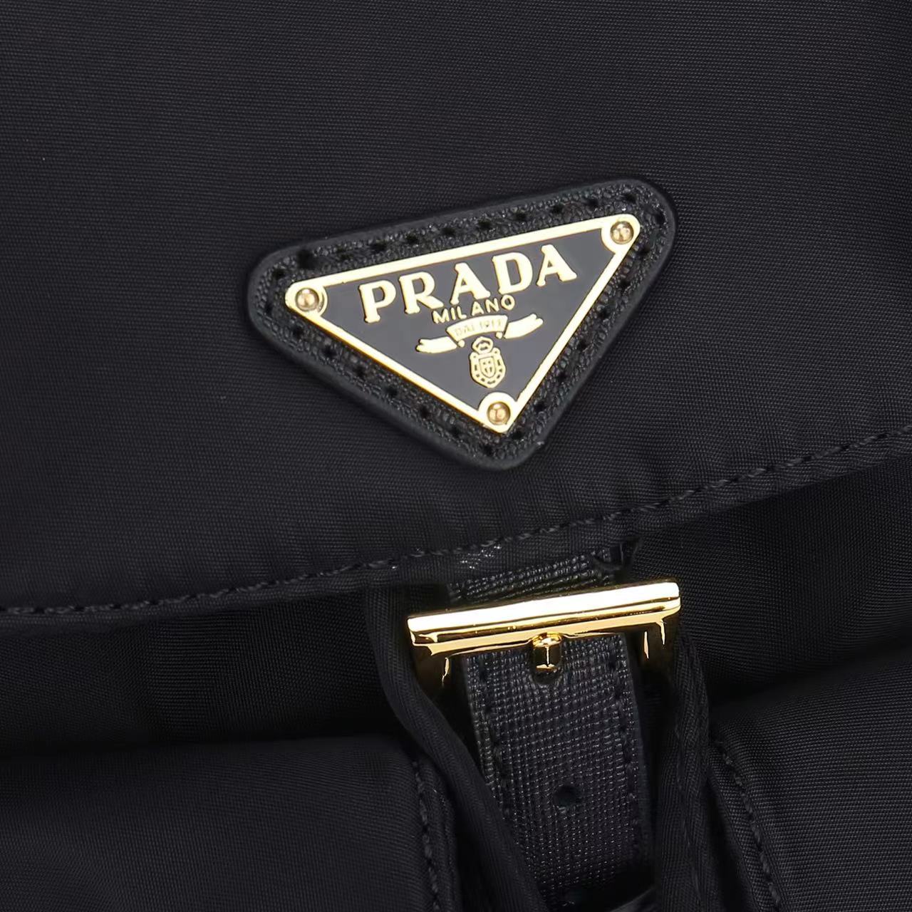 Prada Backpack 1677 TS561 28cm
