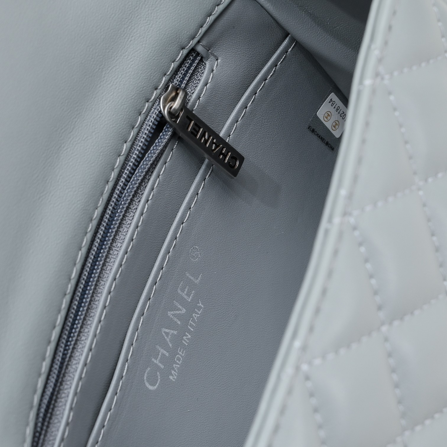 Chanel Cross Body Metal Ball Chain Shoulder Bag Handbag