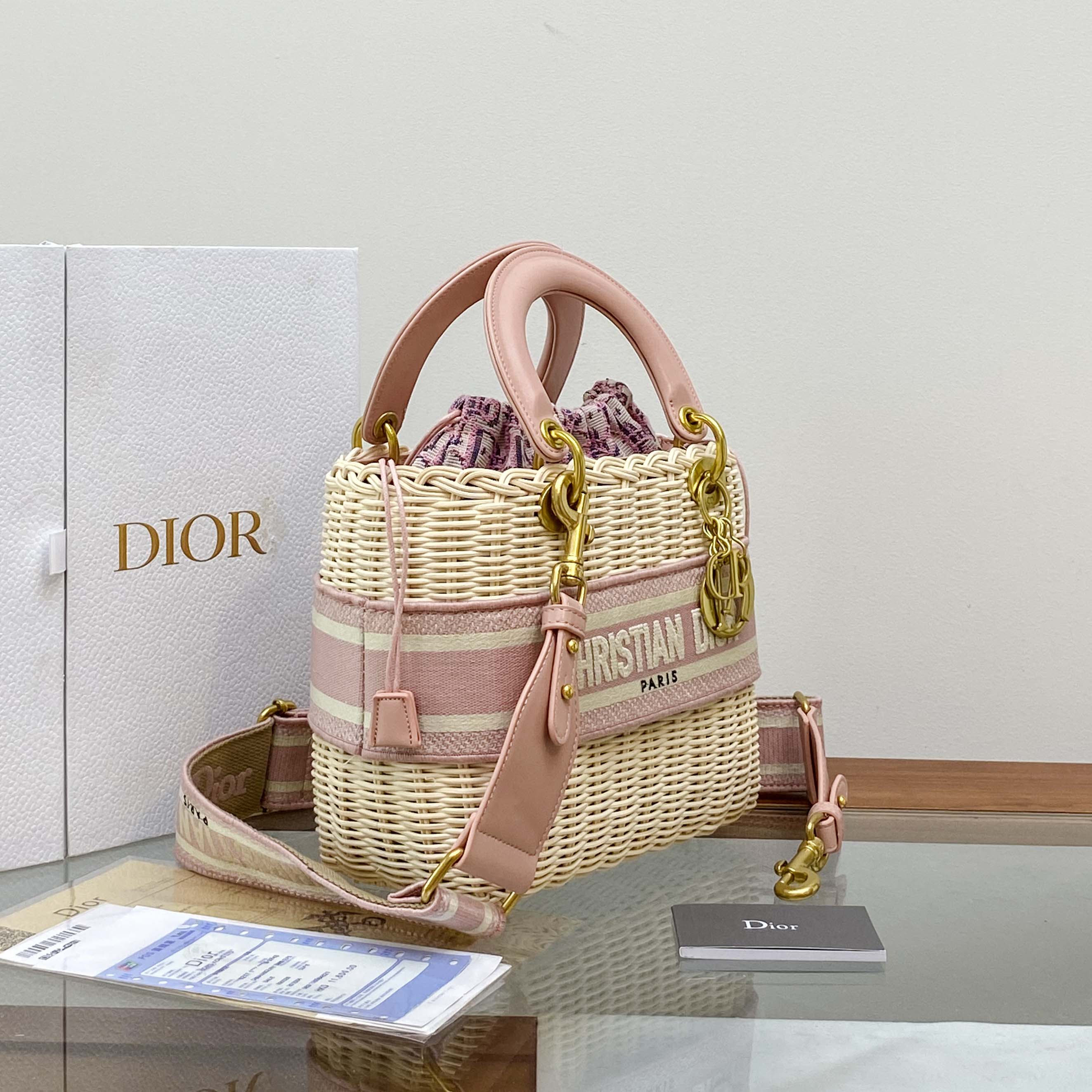 Dior003 22PJ062