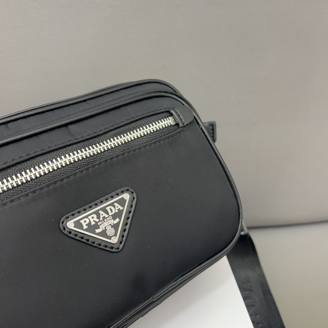 Prada Shoulder Bag 009 DB541 23cm
