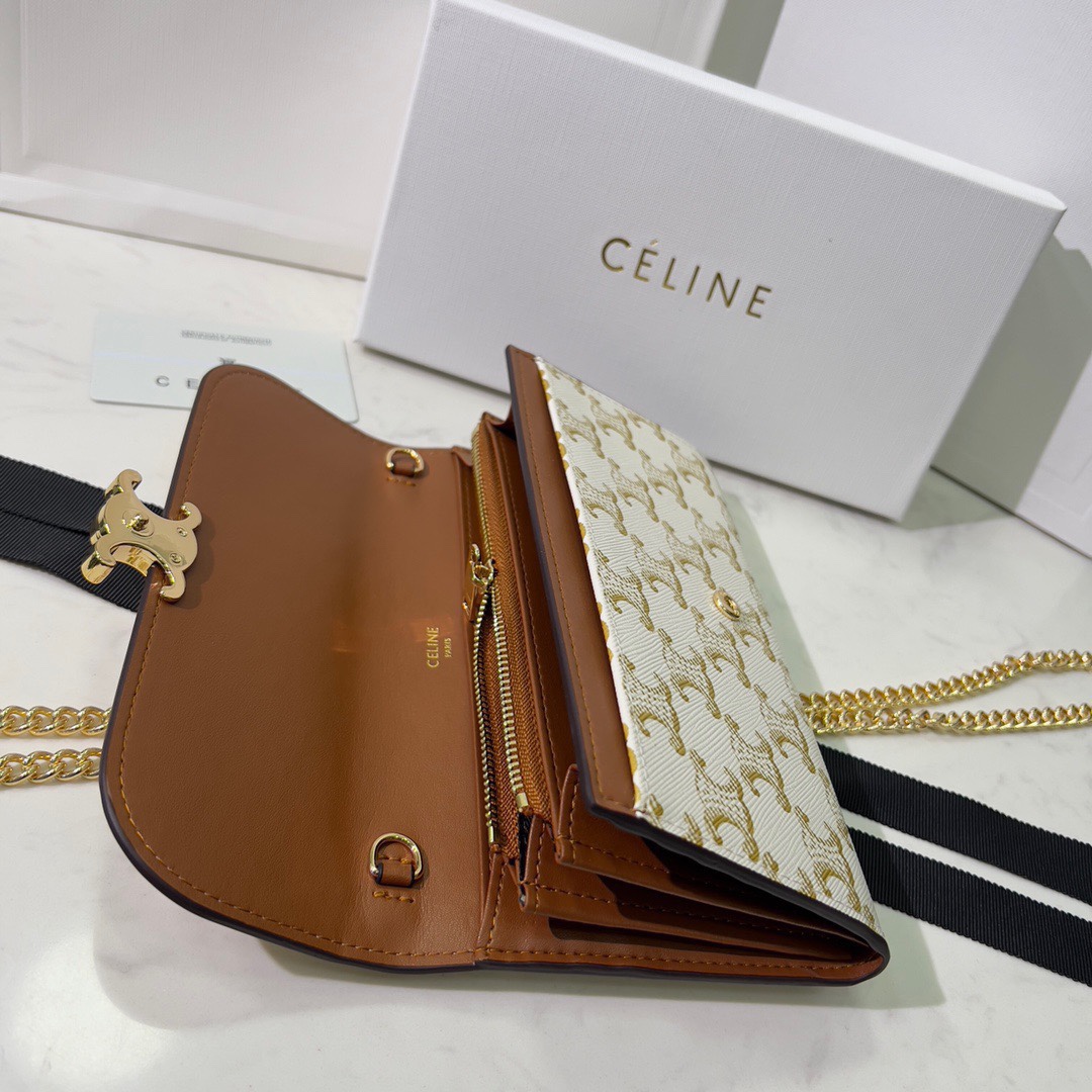 Celine CLAUDE Chain Bag 1961 LM59 19cm