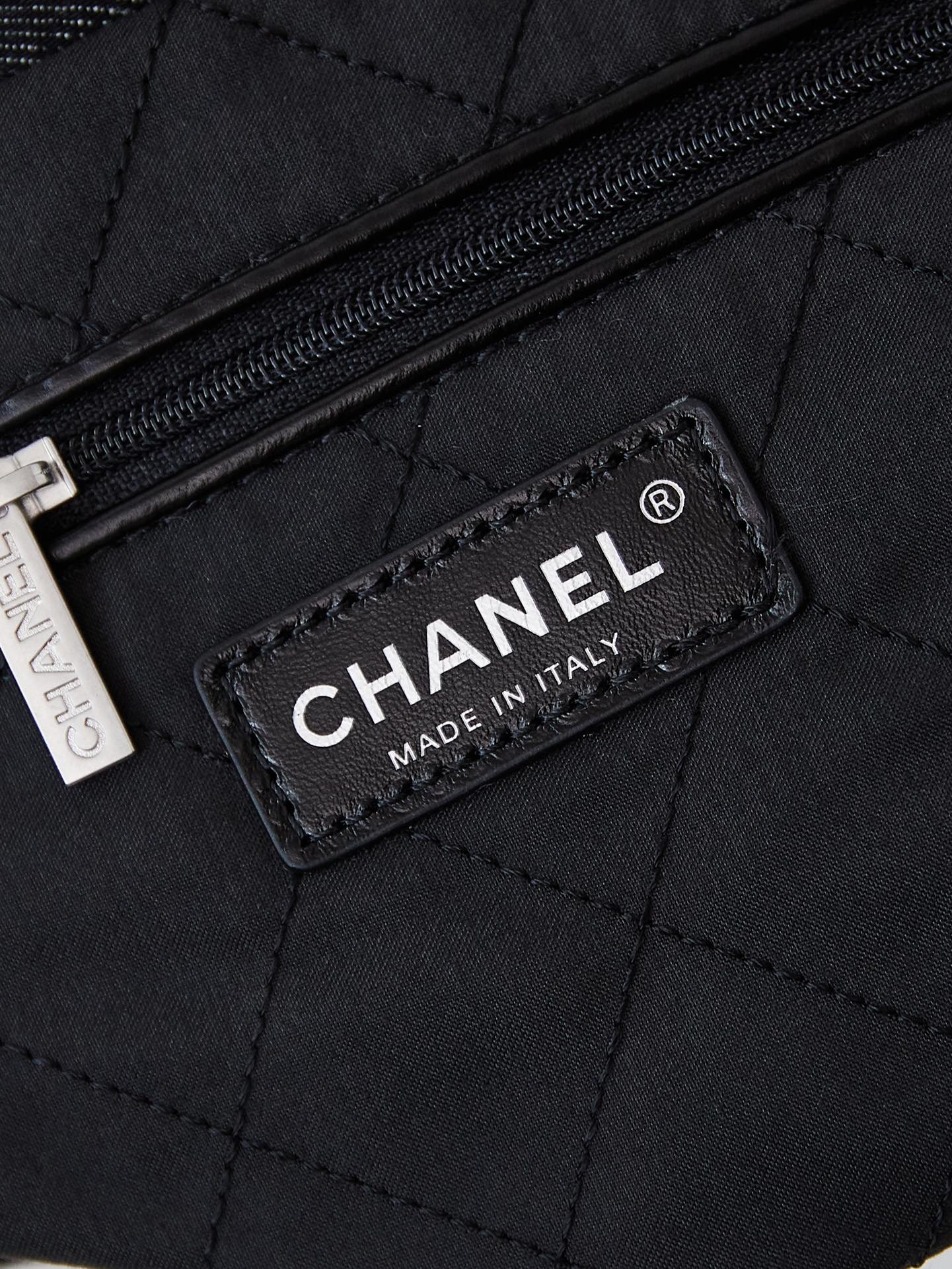 Chanel 10A Handbag Shoulder Bag Top Mirror Quality Version 22bag AS3260