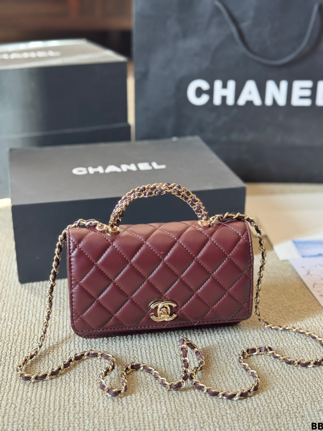 Chanel Shoulder Bag 031 DB061 20cm