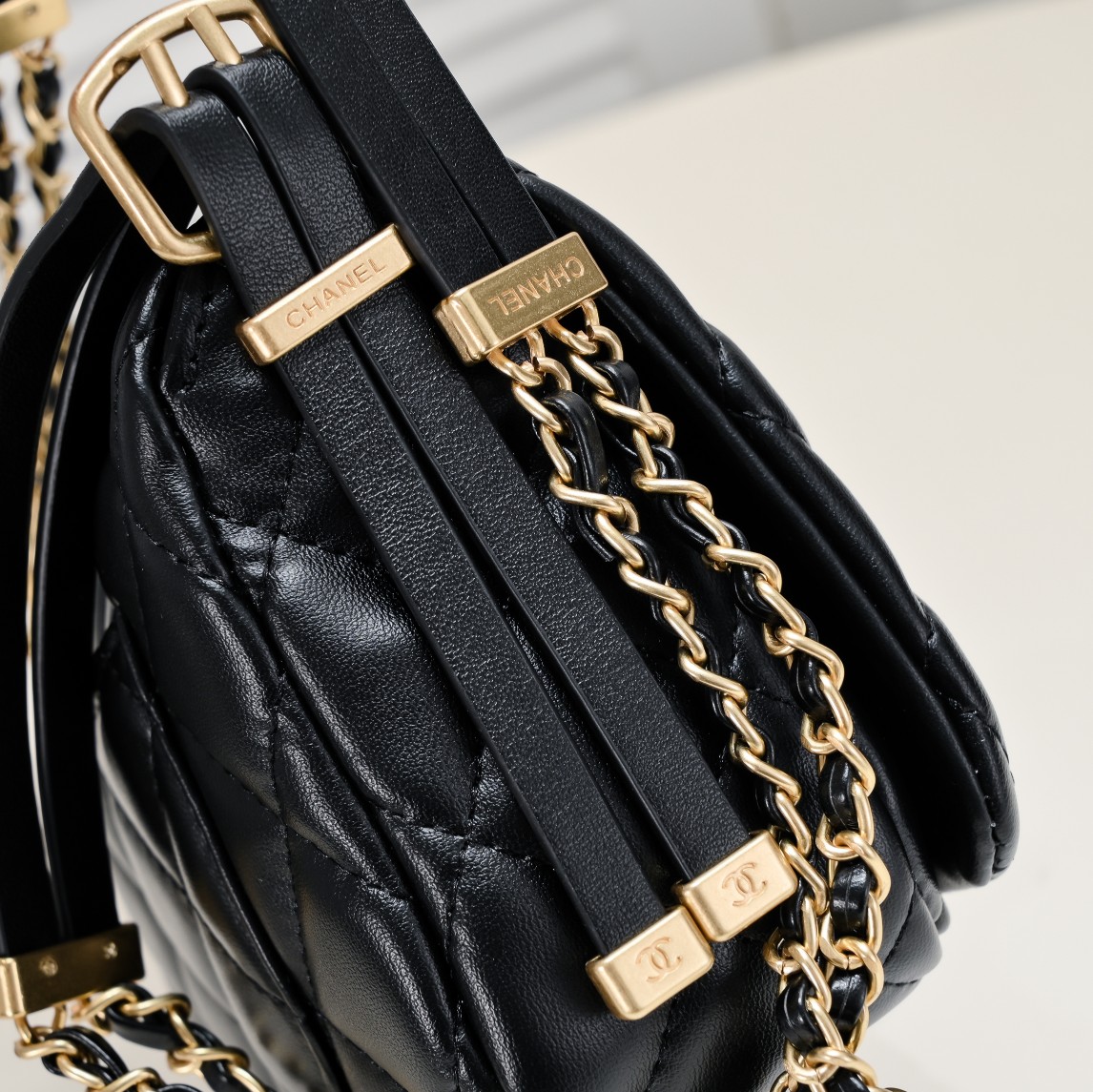 Chanel 23B Messenger Bag Small Shoulder Bag Handbag