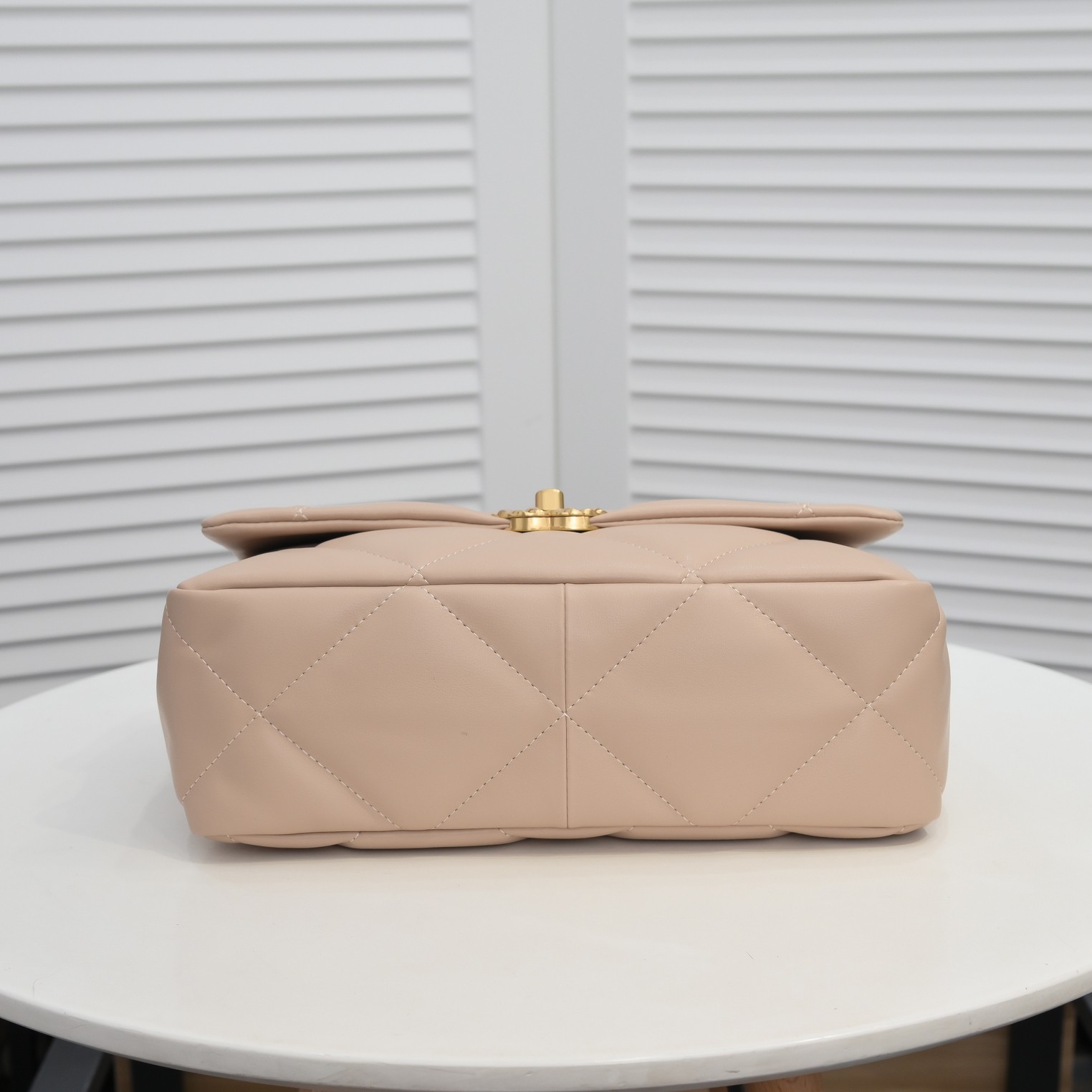 Chanel Lambskin Quilted Medium19 Flap Shoulder Bag Handbag