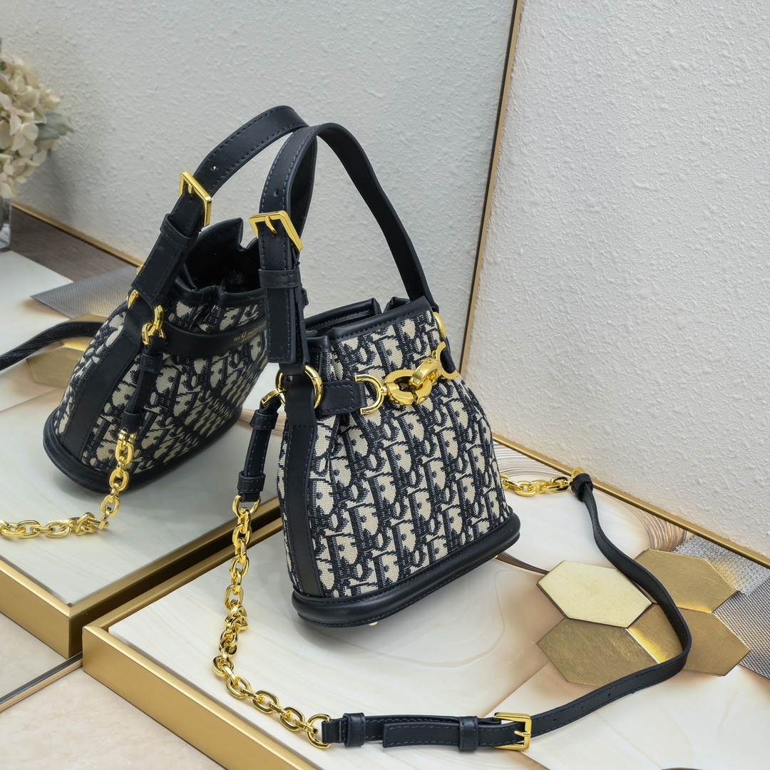 Small C'est Dior Bag 9565 LM071 18cm