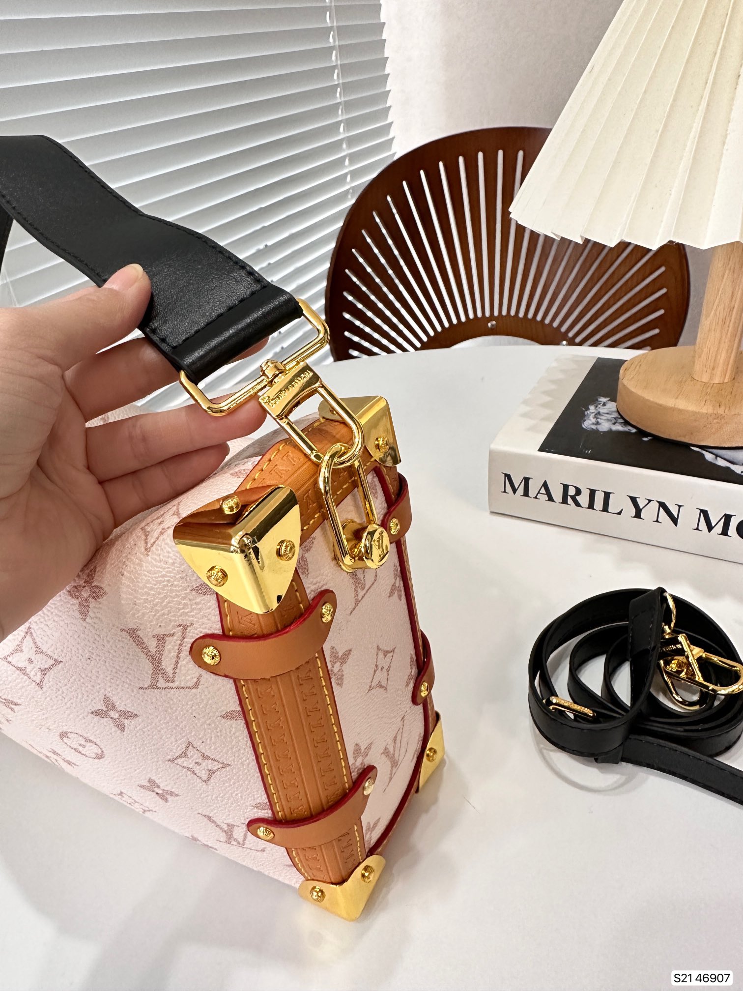 LV Side Trunk Bag 46907 LLS071 23cm