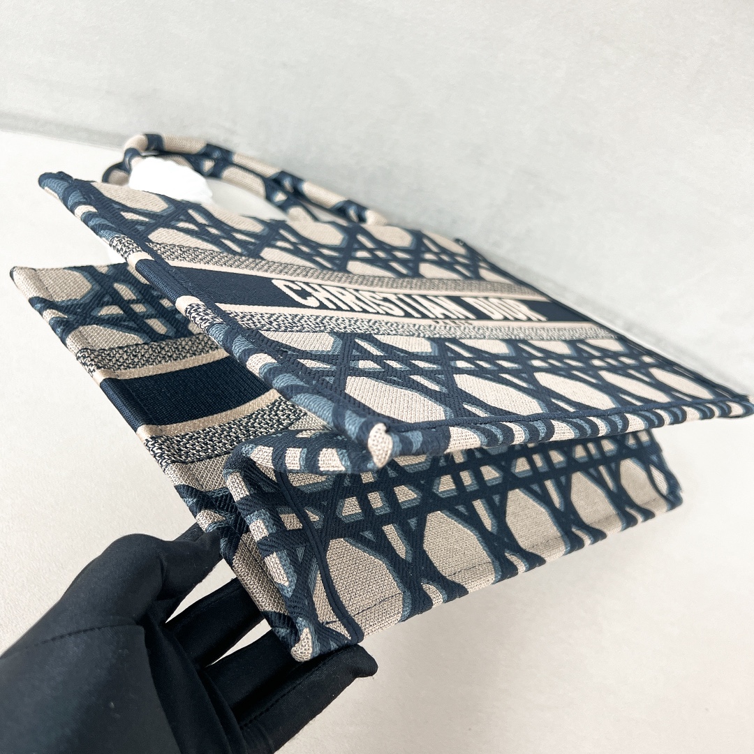 10A + top quality Medium Dior Book Tote 1296 DLAM022 36cm