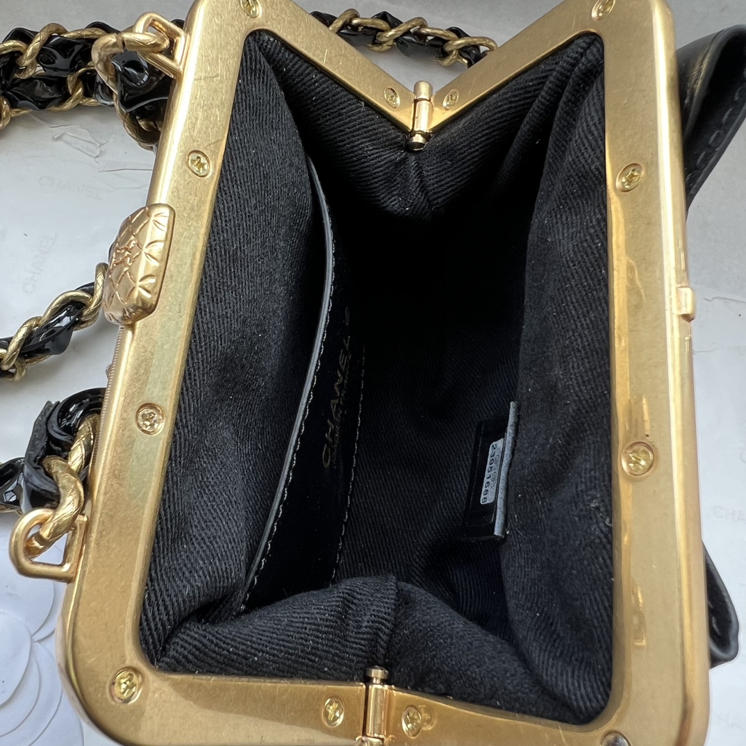 Chanel Bow Cute Clip Bag Sheepskin