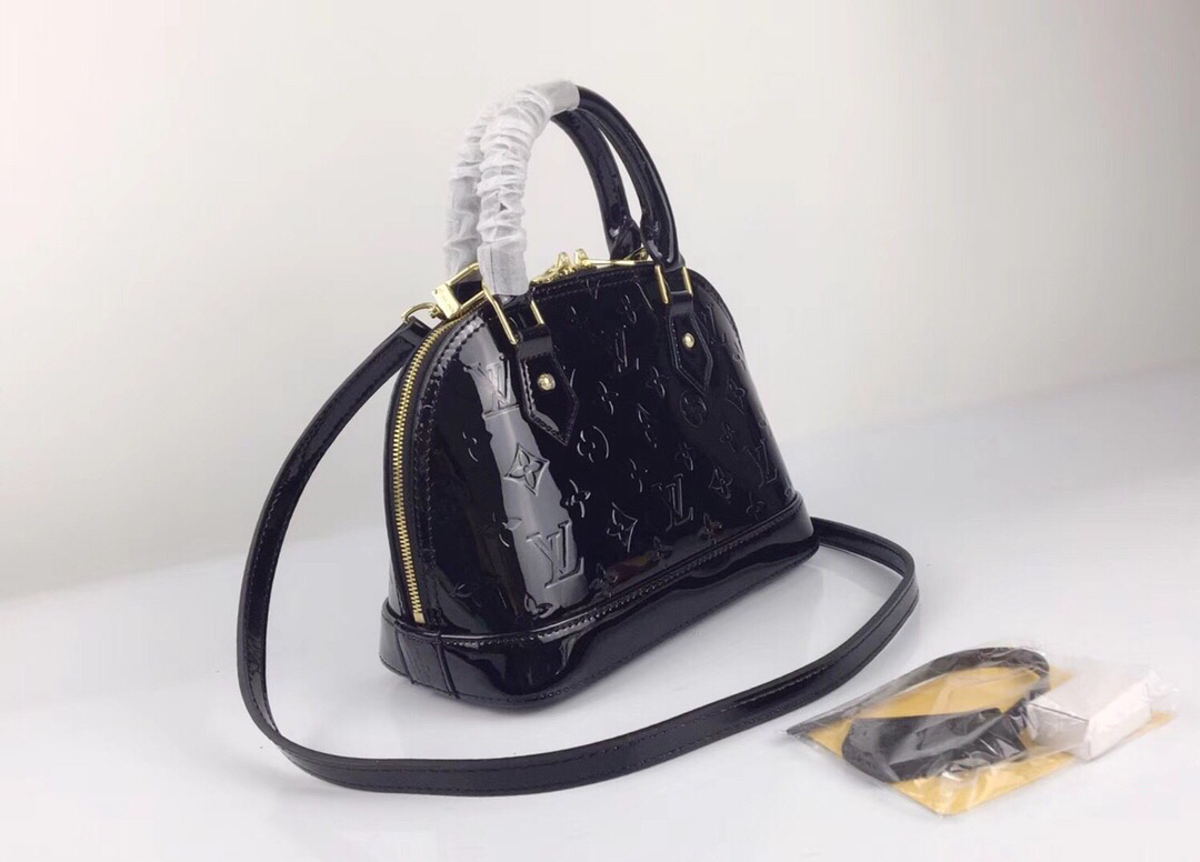 Louis Vuitton ALMA BB M91606 LM051 25cm