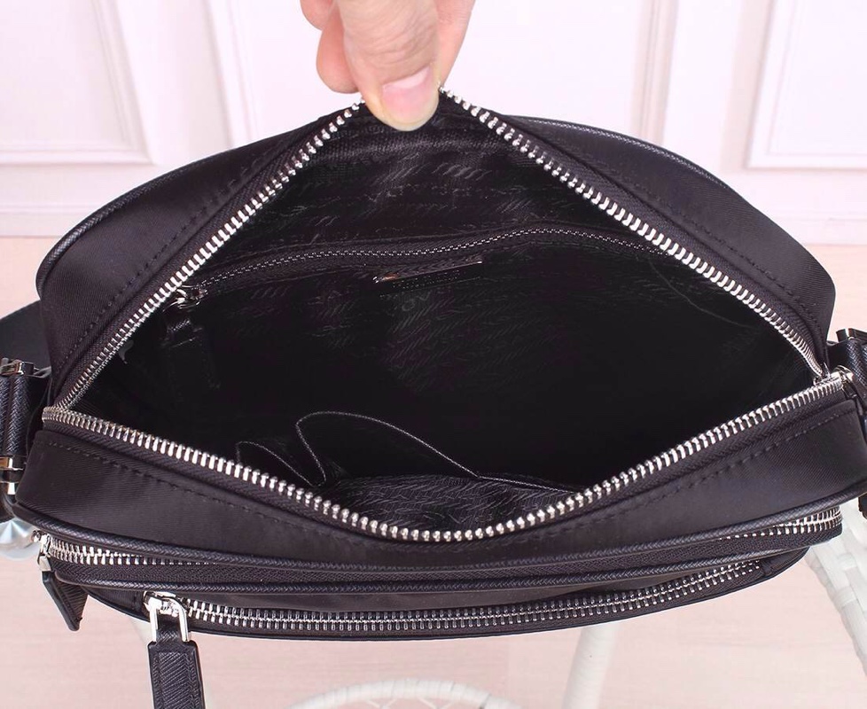 Prada8922HMF041 25*27*8 cm