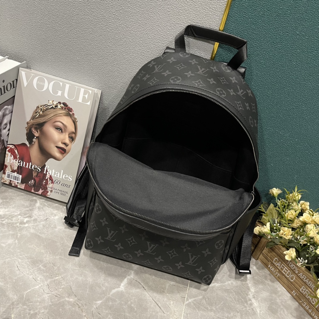 LV Discovery Backpack  M46553 29.0 x 38.0 x 20.0cm