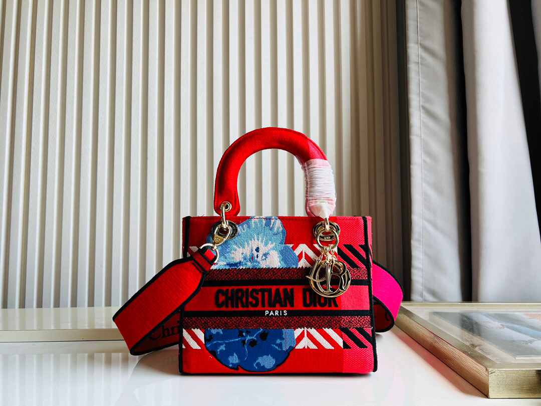 10A + top quality Dior Medium Lady D-Lite Bag M0565 LM003 24cm