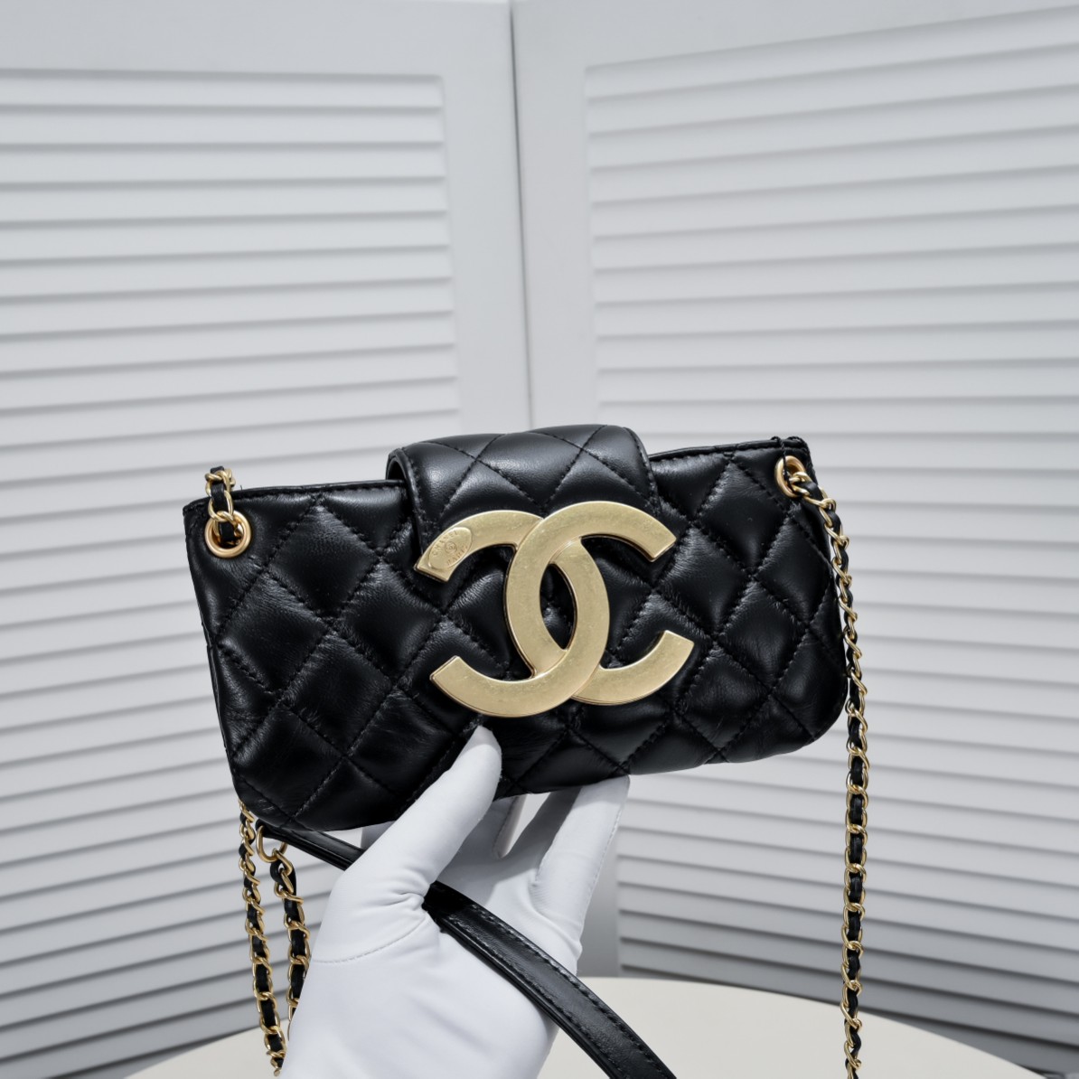 Chanel 24C Shoulder Bag Handbag
