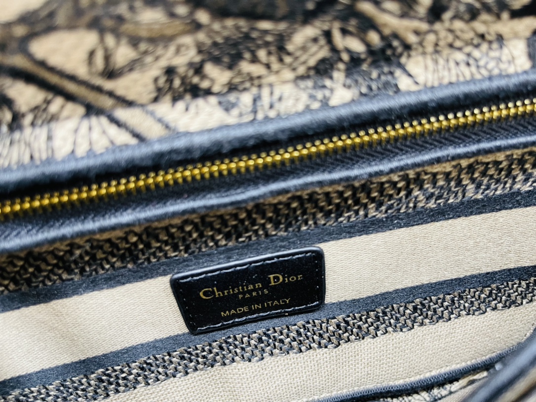 10A + top quality Dior Medium Lady D-Lite Bag 9920 DD003 24cm